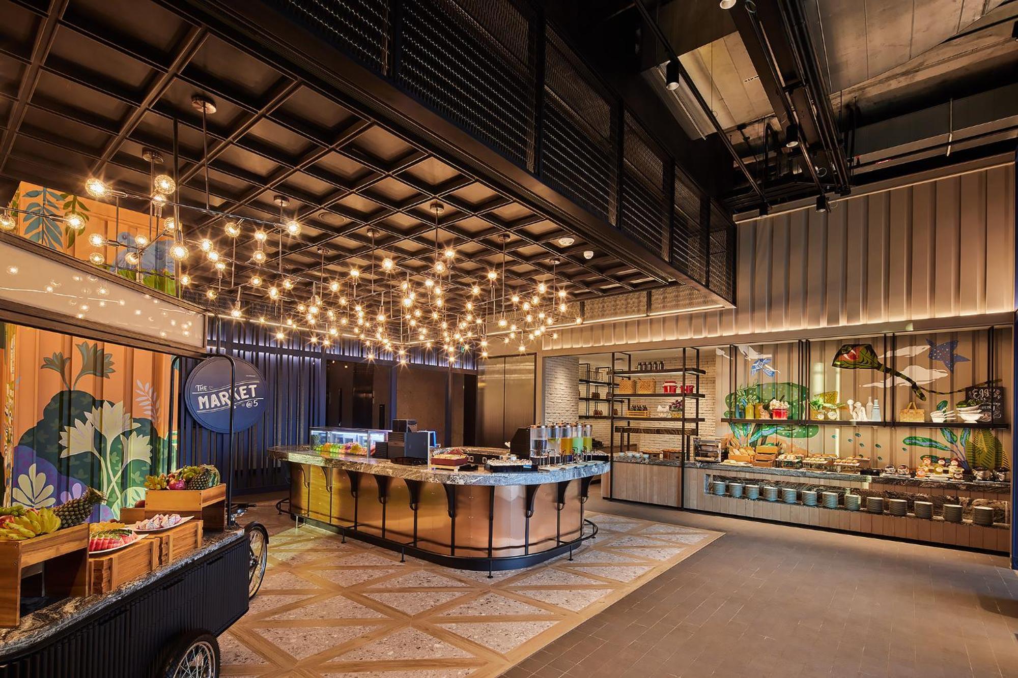 Eastin Grand Phayathai 5* 曼谷